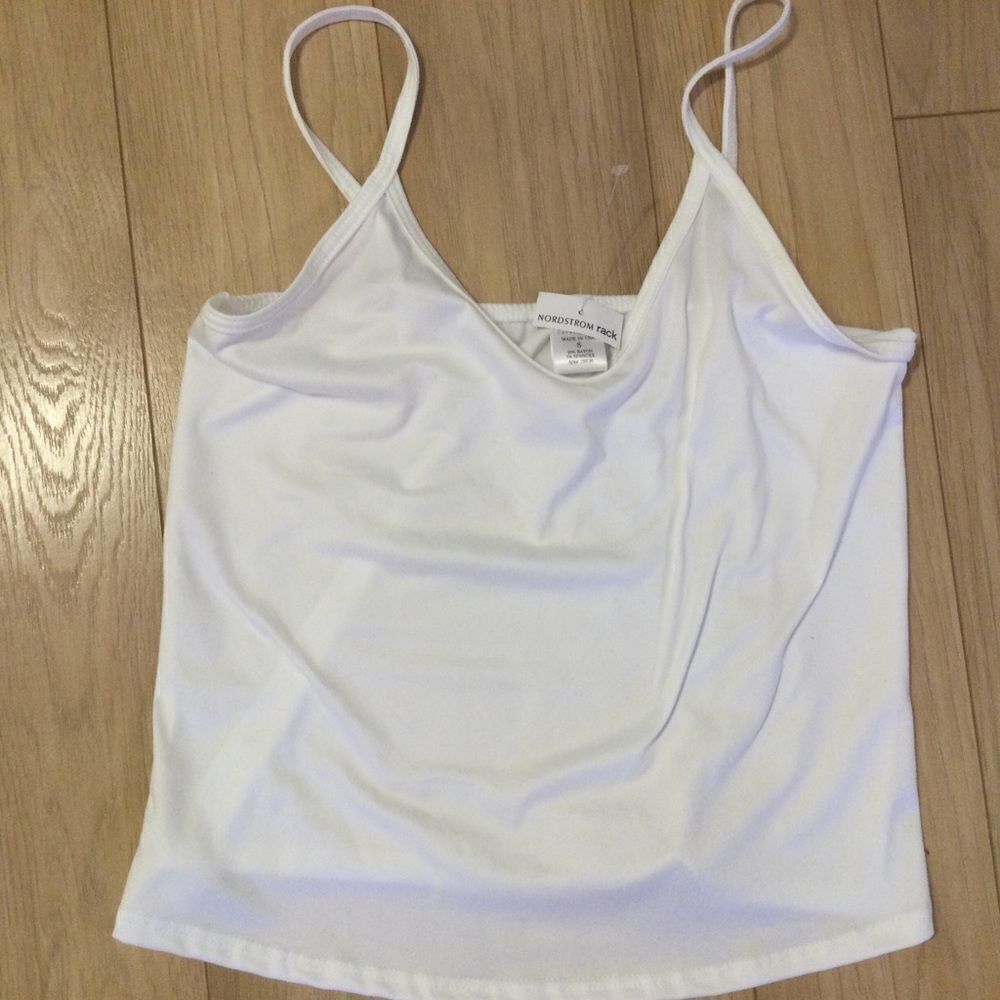 NWT Cozy Rozy Brand Women’s Pajama Top in Size Small.